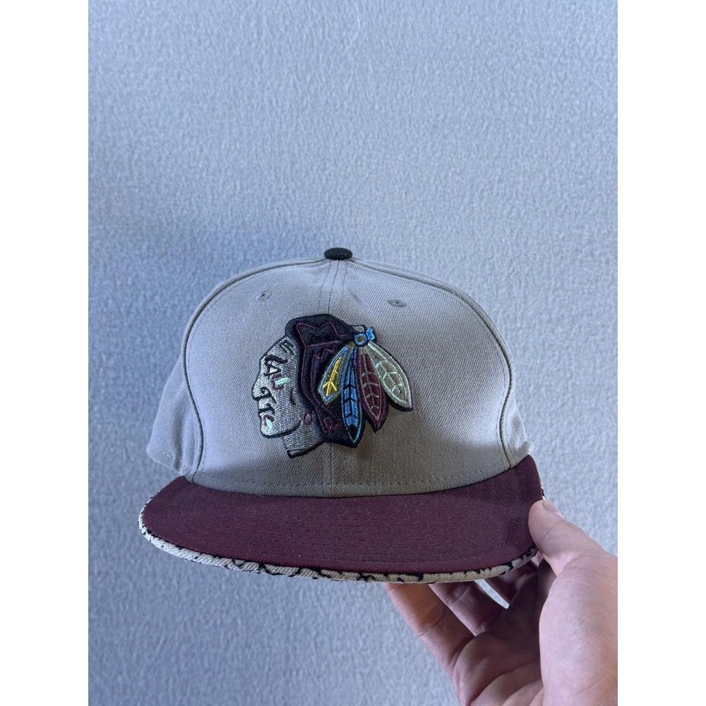 Chicago Blackhawks Hat Cap Snap Back Mens Elephant Print NHL Hockey New Era
